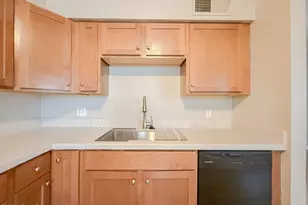 349 North 11th St, Phoenix, AZ 85006 - Photo 9