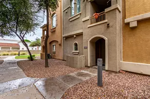 240 W Juniper Ave, Gilbert, AZ 85233 - Photo 29