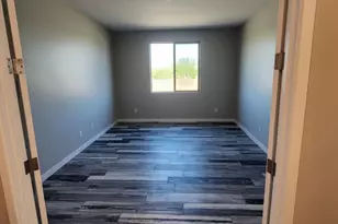 7616 W Jones Ave, Phoenix, AZ 85043 - Photo 13