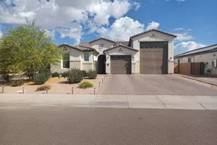 7616 W Jones Ave, Phoenix, AZ 85043 - Photo 1