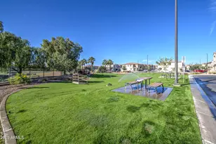 736 E Rojo Way, Gilbert, AZ 85297 - Photo 45