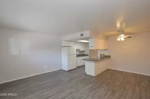 3004 E Waltann Ln, Phoenix, AZ 85032 - Photo 7