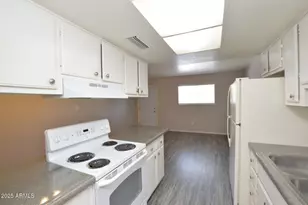 3004 E Waltann Ln, Phoenix, AZ 85032 - Photo 5