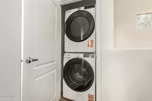 240 W Juniper Ave, Gilbert, AZ 85233 - Photo 27