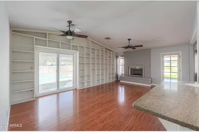 126 E Laurel Circle, Casa Grande, AZ 85122 - Photo 17