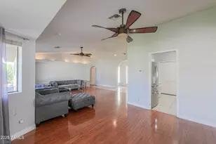 126 E Laurel Cir, Casa Grande, AZ 85122 - Photo 13