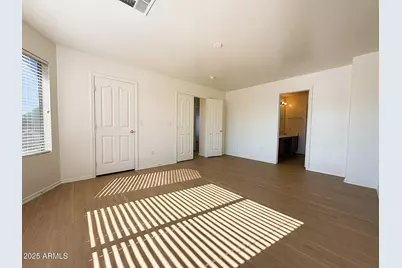 10434 W Oregon Avenue, Glendale, AZ 85307 - Photo 17