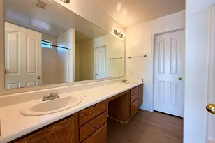 10434 W Oregon Ave, Glendale, AZ 85307 - Photo 19