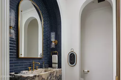 6001 N 37th Place, Paradise Valley, AZ 85253 - Photo 9