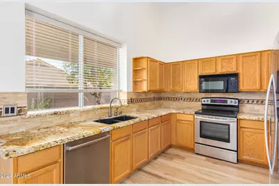 7251 E Lomita Avenue, Mesa, AZ 85209 - Photo 11