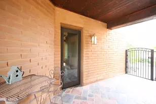 8903 N Arroya Grande Dr, Phoenix, AZ 85028 - Photo 13