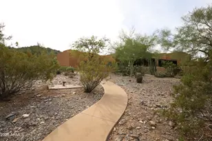 8903 N Arroya Grande Dr, Phoenix, AZ 85028 - Photo 41