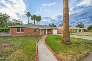 1721 W Berridge Ln, Phoenix, AZ 85015 - Photo 3