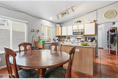 11932 W Columbine Drive, El Mirage, AZ 85335 - Photo 7