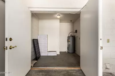 8016 E Medina Avenue, Mesa, AZ 85209 - Photo 19