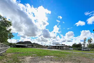 2059 W Scissor Tail Pl, Queen Valley, AZ 85118 - Photo 1