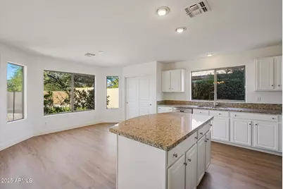 2242 E Soft Wind Drive, Phoenix, AZ 85024 - Photo 19