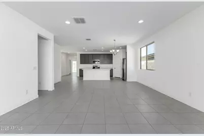 24166 W Hilton Avenue, Buckeye, AZ 85326 - Photo 5