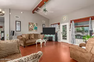 2535 W Sunrise Dr, Phoenix, AZ 85041 - Photo 7