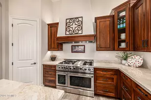 8607 E Lockwood St, Mesa, AZ 85207 - Photo 15