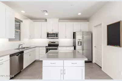 14870 W Encanto Boulevard #1074, Goodyear, AZ 85395 - Photo 13