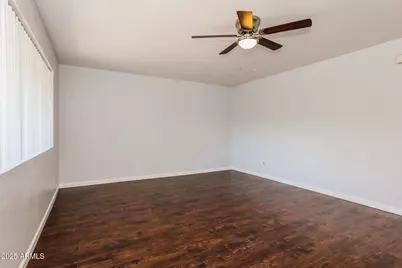 553 W Rio Salado Parkway #Apt 202, Mesa, AZ 85201 - Photo 3