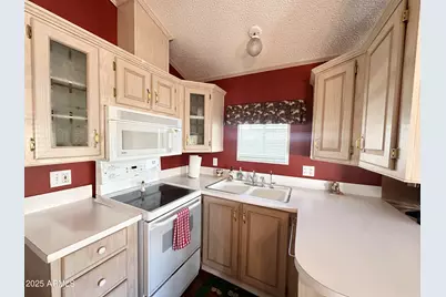 587 S Jaspar Drive #587, Apache Junction, AZ 85119 - Photo 25