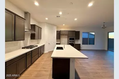 8476 S 168th Avenue, Goodyear, AZ 85338 - Photo 9