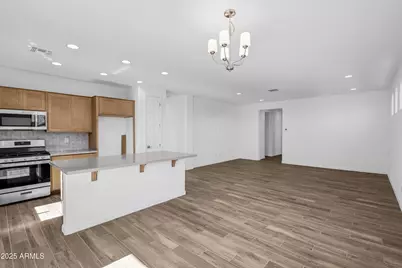 9951 W Whitton Avenue, Avondale, AZ 85392 - Photo 5