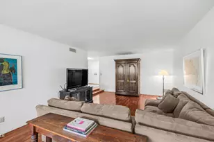 8166 E Del Caverna Dr, Scottsdale, AZ 85258 - Photo 21