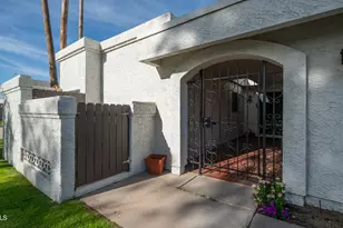 8166 E Del Caverna Dr, Scottsdale, AZ 85258 - Photo 39