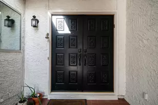 8166 E Del Caverna Dr, Scottsdale, AZ 85258 - Photo 57