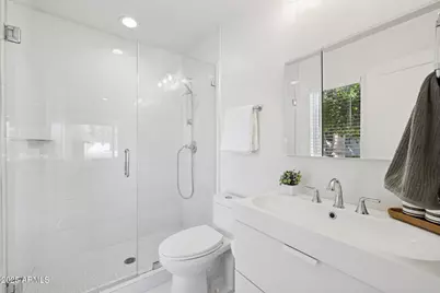 8542 N Woodland Court, Scottsdale, AZ 85258 - Photo 23