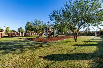 2127 E Ellis Drive, Tempe, AZ 85282 - Photo 31