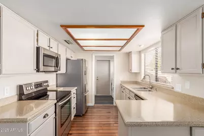 19931 N 98th Avenue, Peoria, AZ 85382 - Photo 11