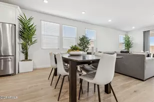 2324 W Moody Trail, Phoenix, AZ 85041 - Photo 11