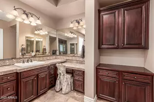 307 W Alamosa Dr, Chandler, AZ 85248 - Photo 31