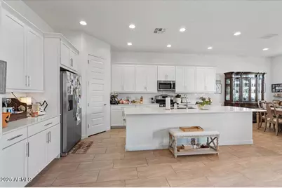 2264 E Isaiah Avenue, Gilbert, AZ 85298 - Photo 11