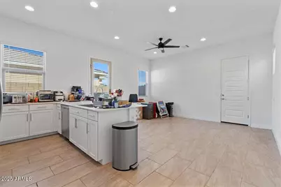 2264 E Isaiah Avenue, Gilbert, AZ 85298 - Photo 27