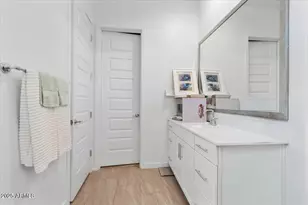 2264 E Isaiah Ave, Gilbert, AZ 85298 - Photo 25