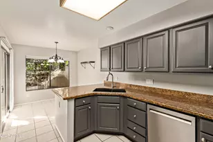 9255 N 100th Pl, Scottsdale, AZ 85258 - Photo 9