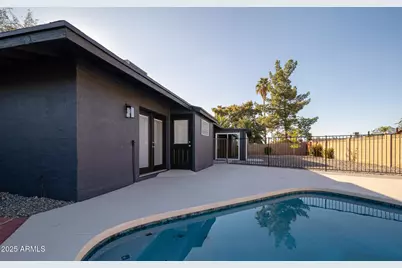 3836 W Desert Cove Avenue, Phoenix, AZ 85029 - Photo 35