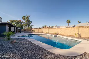 3836 W Desert Cove Ave, Phoenix, AZ 85029 - Photo 33