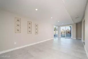 3836 W Desert Cove Ave, Phoenix, AZ 85029 - Photo 13