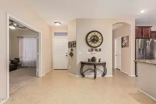 11752 N 165th Ave, Surprise, AZ 85388 - Photo 7