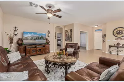 11752 N 165th Avenue, Surprise, AZ 85388 - Photo 13