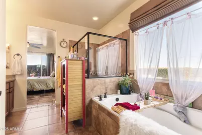 6658 E Saddlehorn Circle, Hereford, AZ 85615 - Photo 23