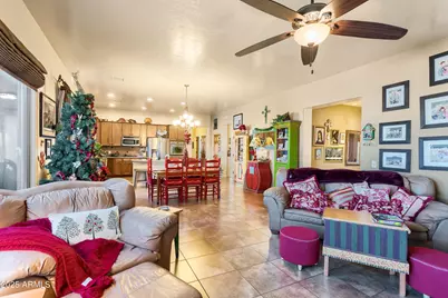 6658 E Saddlehorn Circle, Hereford, AZ 85615 - Photo 9