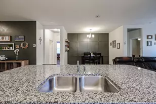 30224 W Earll Dr, Buckeye, AZ 85396 - Photo 7