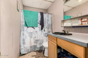 6538 W Hatcher Rd, Glendale, AZ 85302 - Photo 23